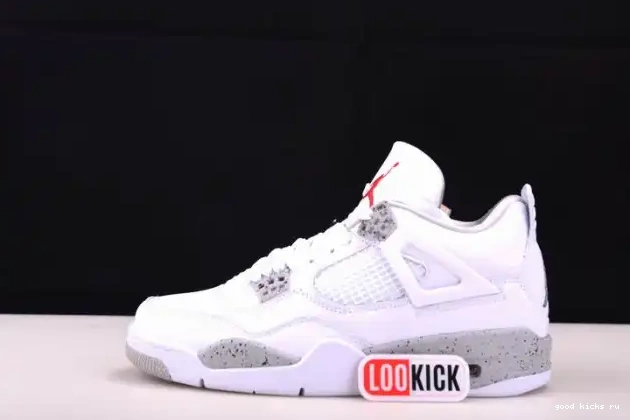 Jordan (2021) CT8527-100 White Oreo Retro 4 0526